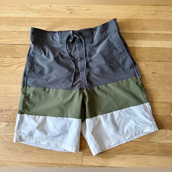 H&M Men's Colorblock Swim Shorts - Dark Gray, Olive, White - Picture 1 of 4